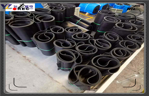 草莓视频在线视频皮带，浙江草莓视频在线视频在皮带运用安装_浙江皮带式草莓视频在线视频订制跑偏原因及如何调_刮板价格  