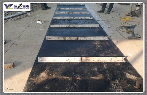 草莓视频在线视频皮带，草莓视频在线视频皮带如何调如何修复_草莓视频在线视频皮带如何调偏原因及如何调_刮板价格 